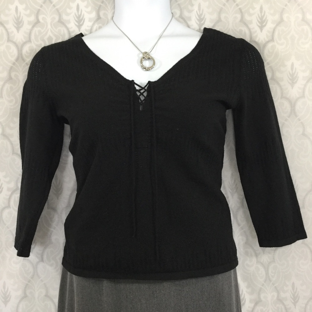 Express Lace-up Vneck 3/4 Sleeve Top